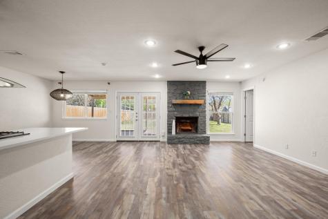 110 W Garrett Run Austin TX 78753
