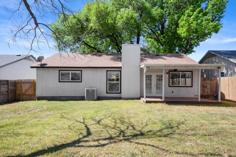 110 W Garrett Run Austin TX 78753
