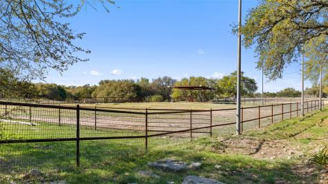 118 Landons Way Blanco TX 78606