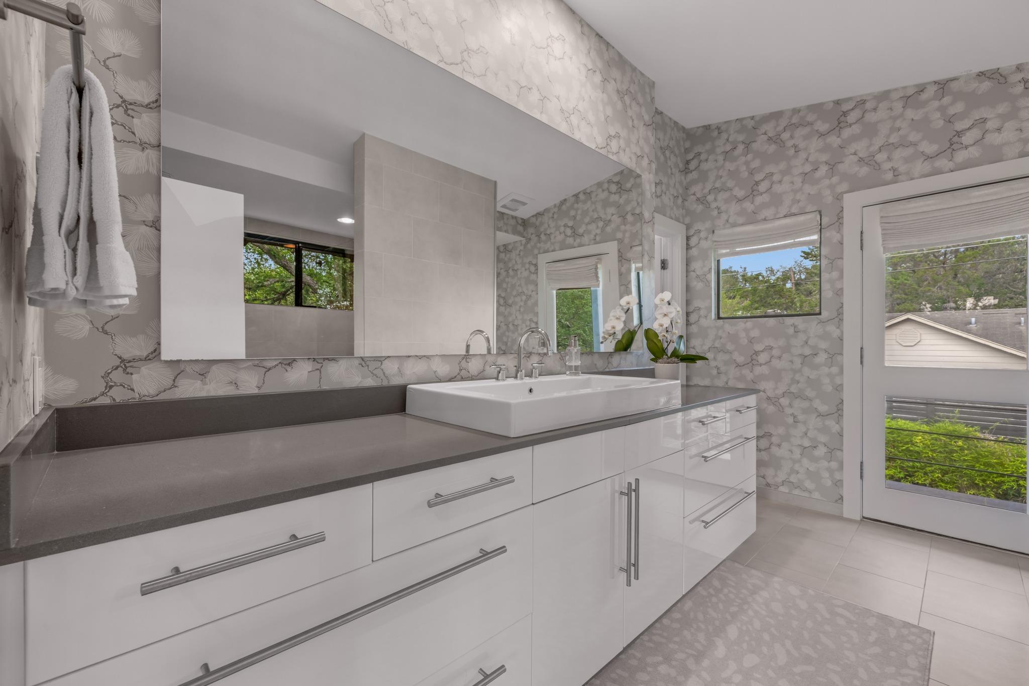 10109 Devereux Drive Austin TX 78733