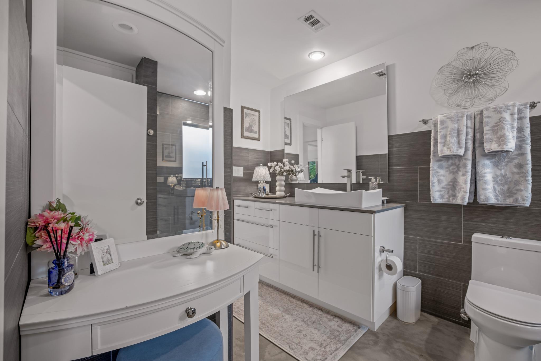 10109 Devereux Drive Austin TX 78733