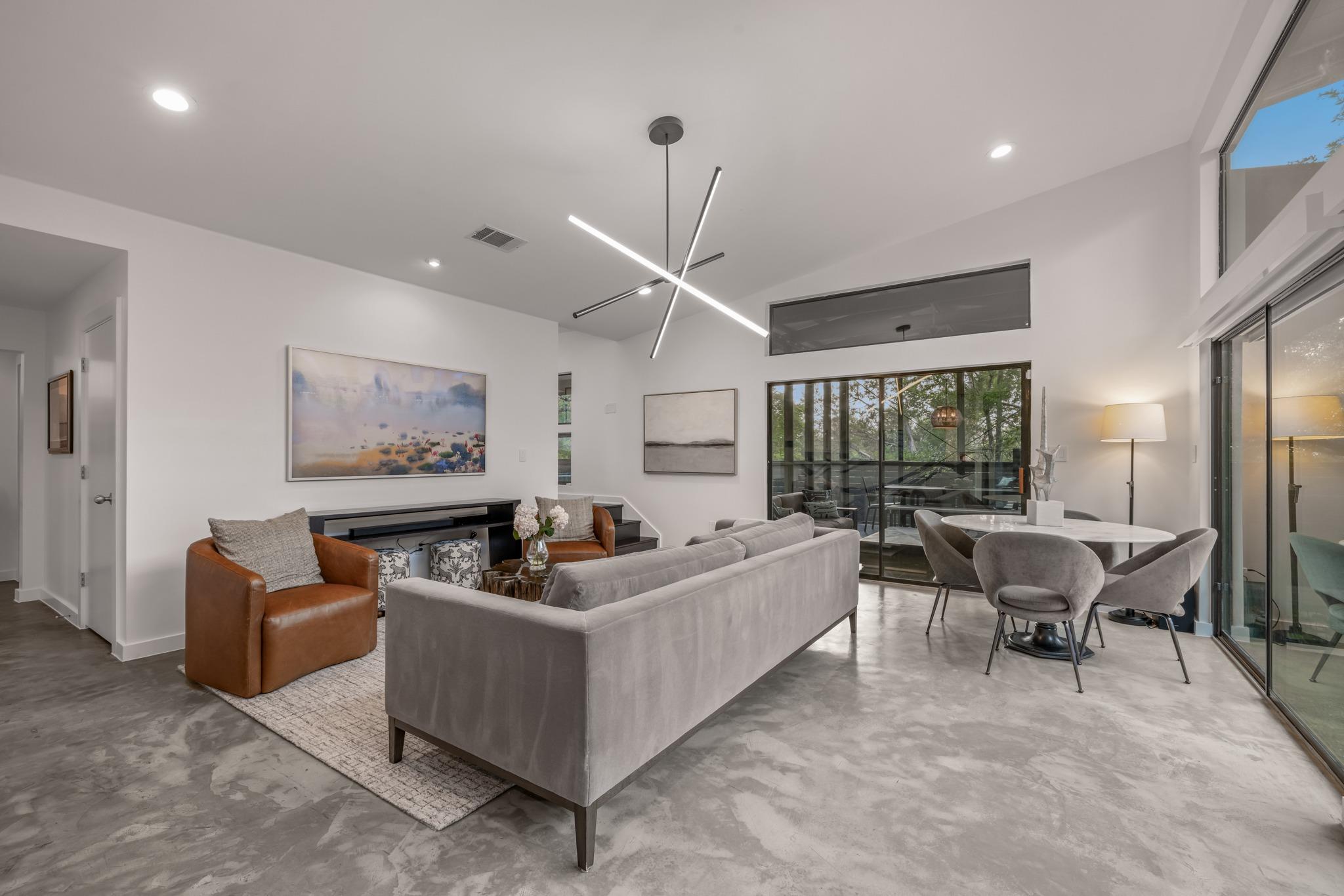 10109 Devereux Drive Austin TX 78733