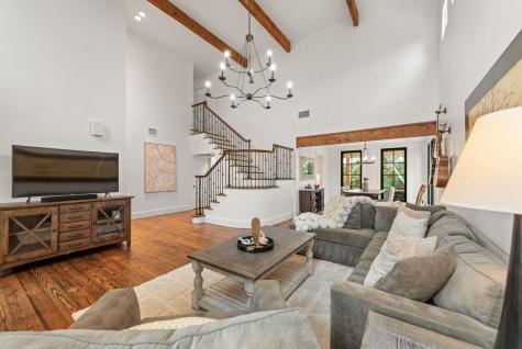 307 Nautilus Avenue Lakeway TX 78738
