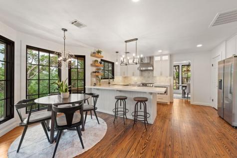 307 Nautilus Avenue Lakeway TX 78738