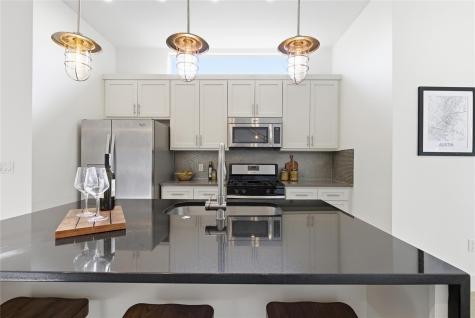 701 Zennia Street Austin TX 78751