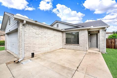 510 Glacier Point Trail Taylor TX 76574