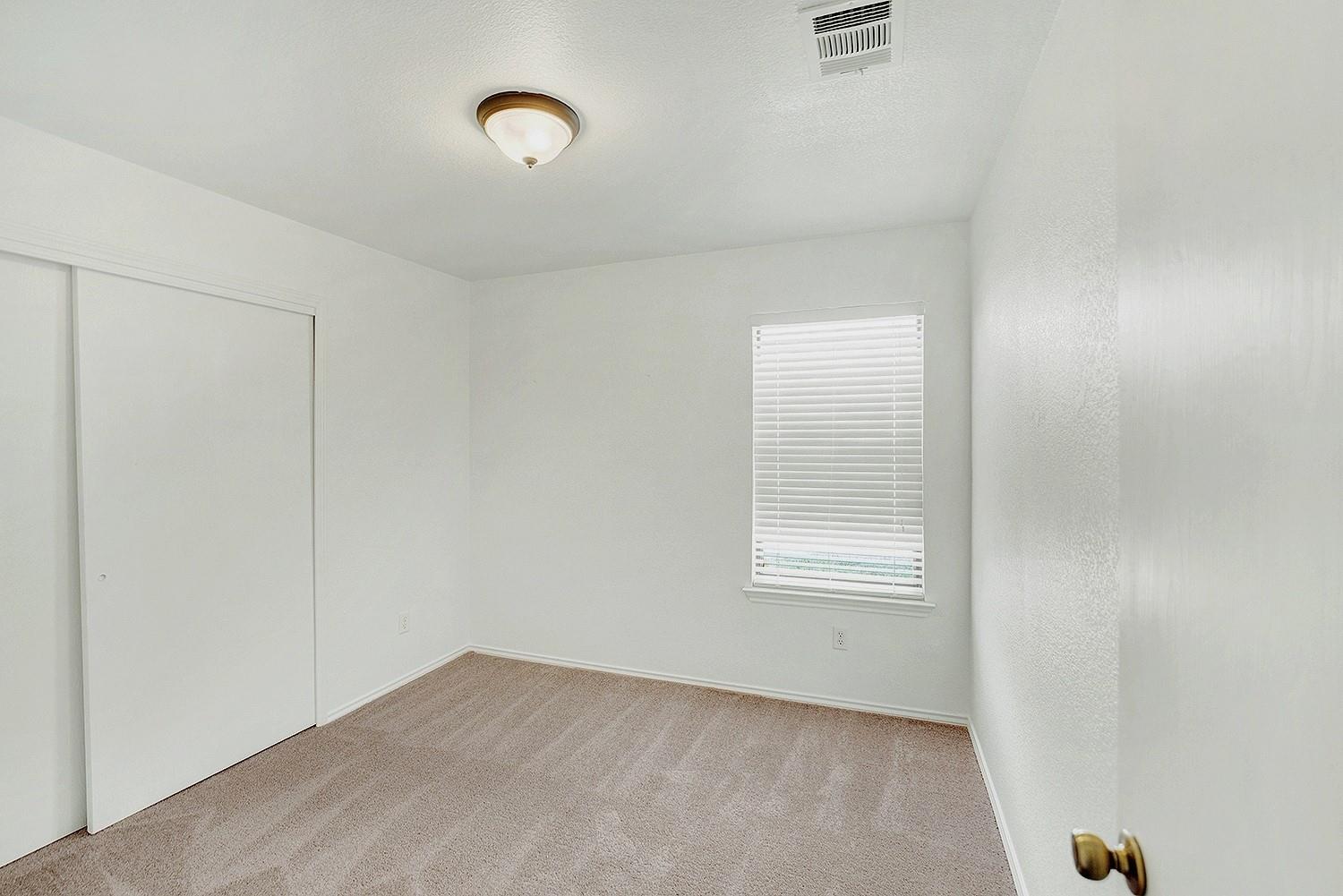 510 Glacier Point Trail Taylor TX 76574