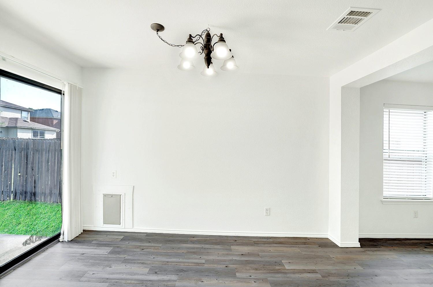 510 Glacier Point Trail Taylor TX 76574