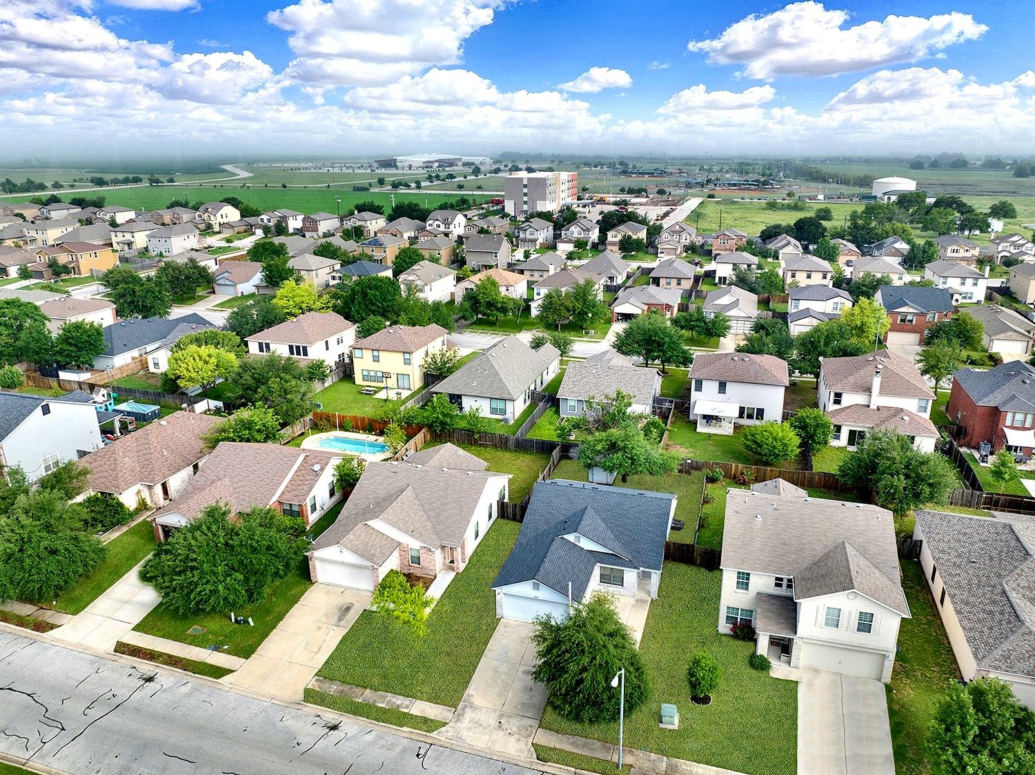 510 Glacier Point Trail Taylor TX 76574