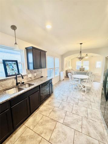 413 Gettysburg Loop Elgin TX 78621