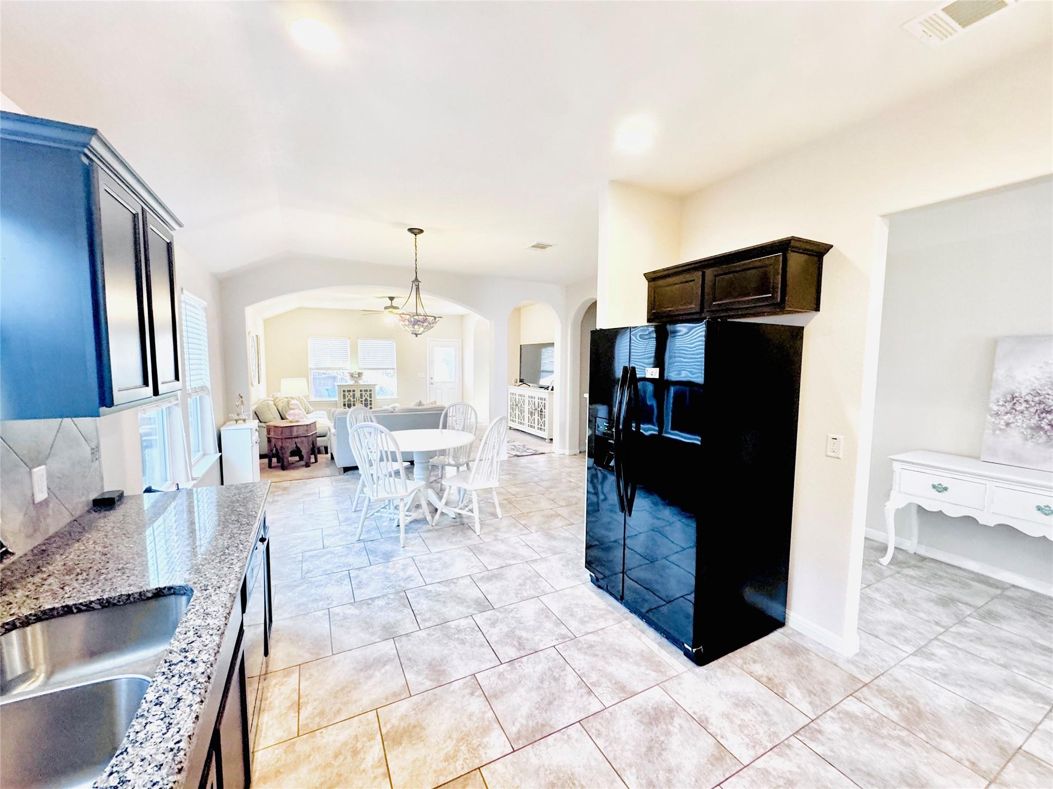 413 Gettysburg Loop Elgin TX 78621