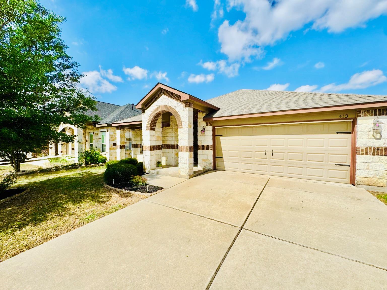 413 Gettysburg Loop Elgin TX 78621