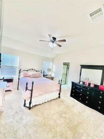 413 Gettysburg Loop Elgin TX 78621