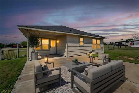 833 Thousand Oaks Trail Liberty Hill TX 78642