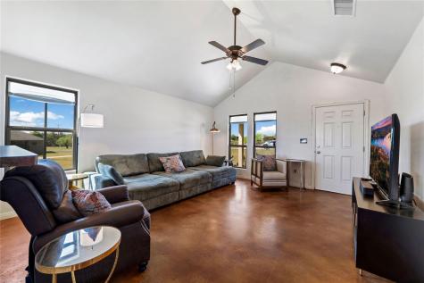 833 Thousand Oaks Trail Liberty Hill TX 78642