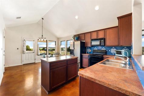 833 Thousand Oaks Trail Liberty Hill TX 78642