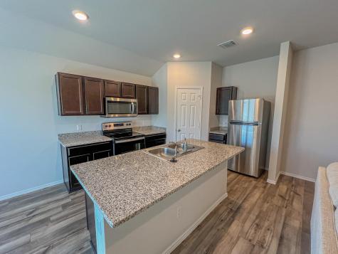 100 Taggart Trail Jarrell TX 76537