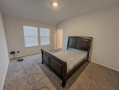100 Taggart Trail Jarrell TX 76537