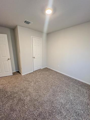 100 Taggart Trail Jarrell TX 76537