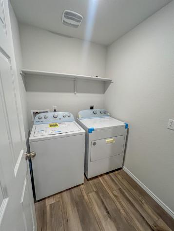 100 Taggart Trail Jarrell TX 76537