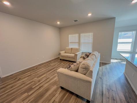 100 Taggart Trail Jarrell TX 76537