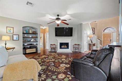 315 Swenson Drive Hutto TX 78634