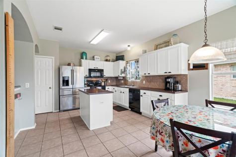 315 Swenson Drive Hutto TX 78634