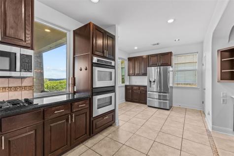 5724 Brittlyns Court Austin TX 78730