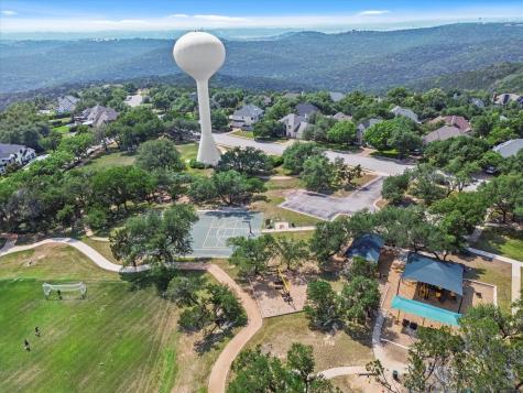 5724 Brittlyns Court Austin TX 78730