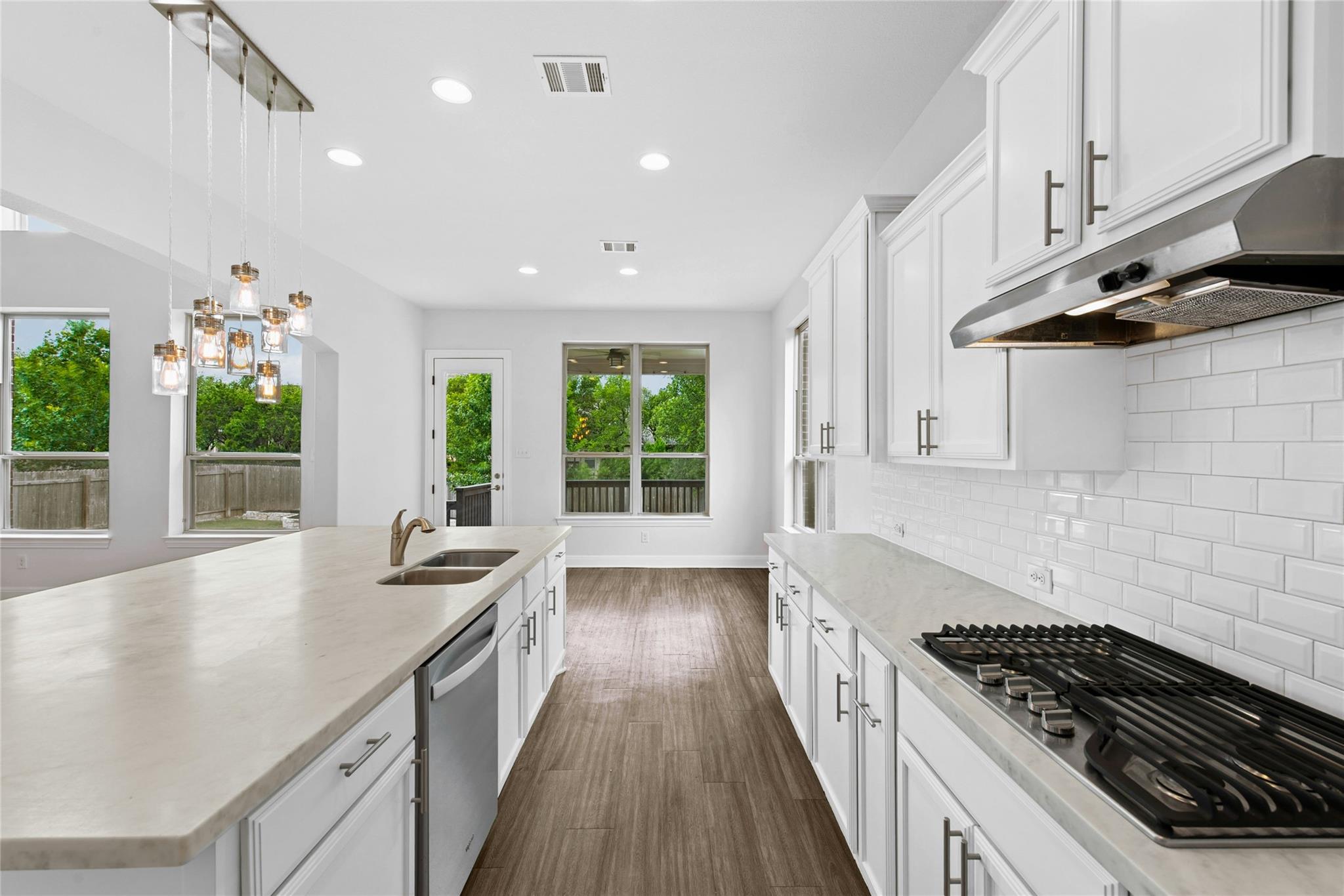 833 Richardson Lane Leander TX 78641