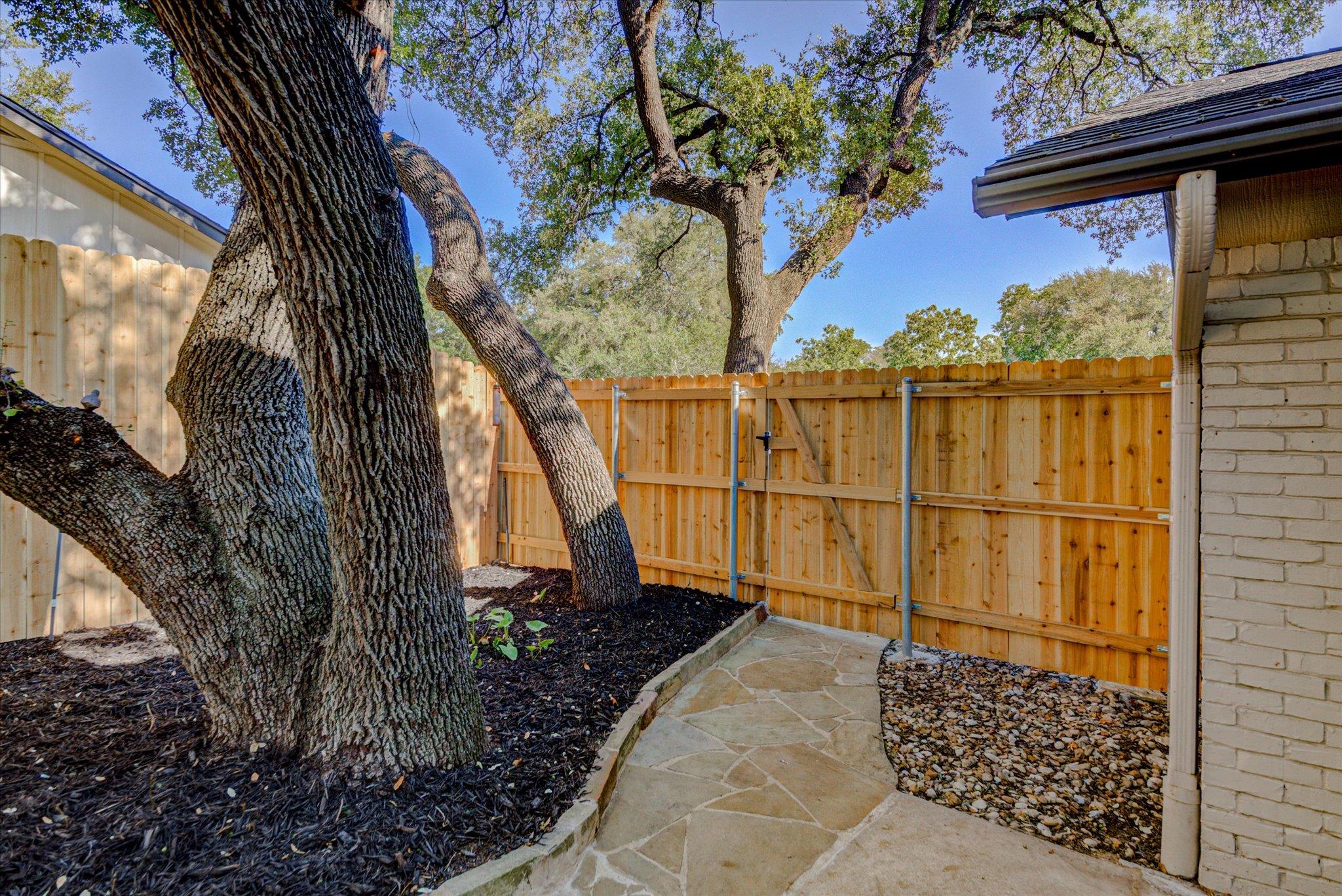 2713 Bryonhall Drive Austin TX 78745