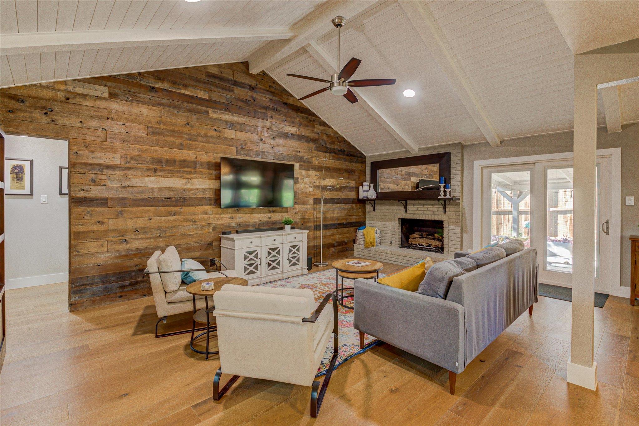 2713 Bryonhall Drive Austin TX 78745