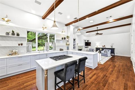 9001 Thickwoods Cove Austin TX 78735