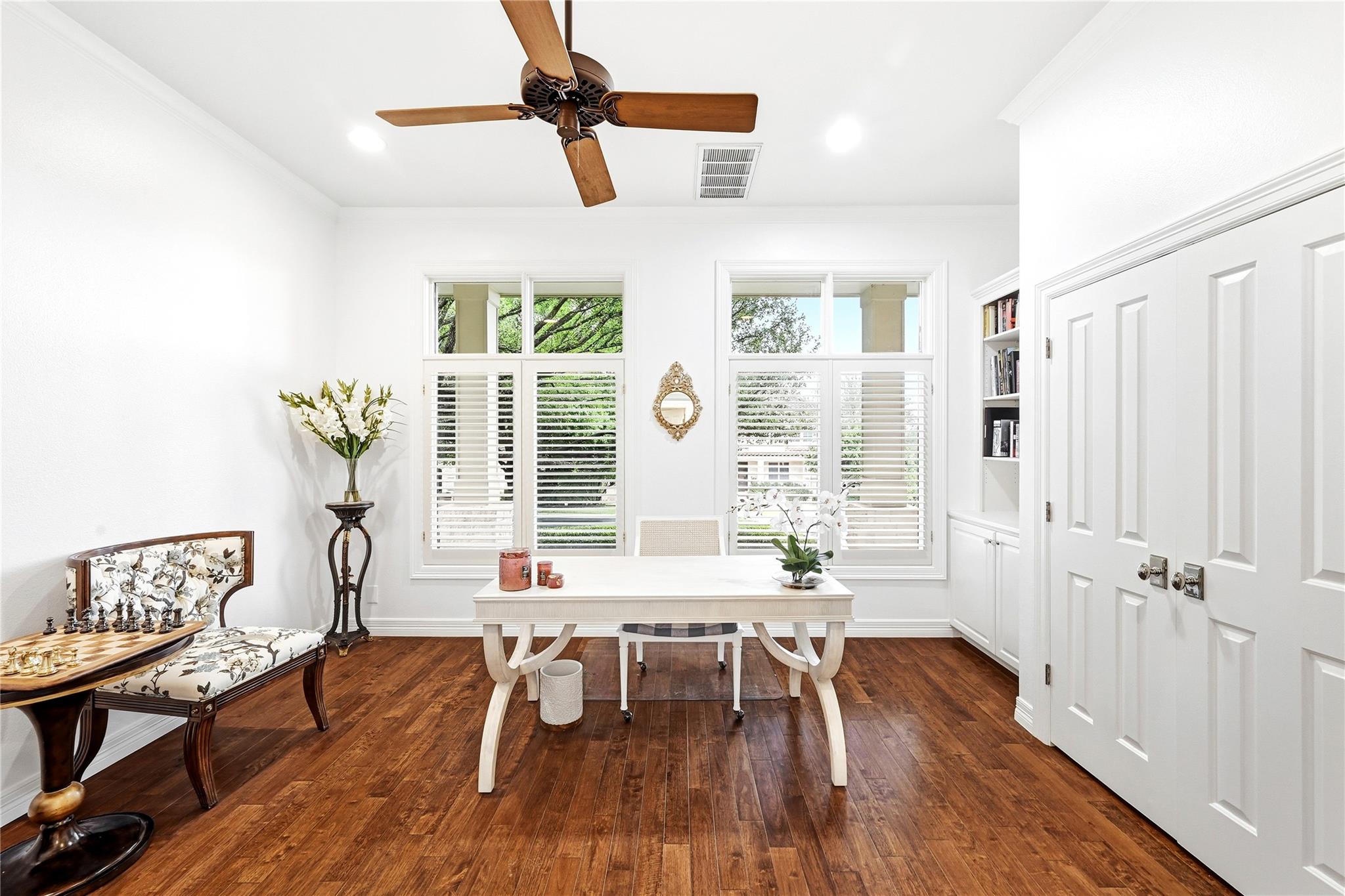 9001 Thickwoods Cove Austin TX 78735