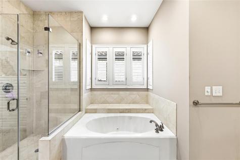 9001 Thickwoods Cove Austin TX 78735