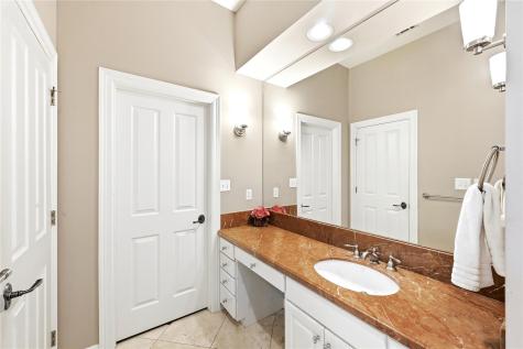 9001 Thickwoods Cove Austin TX 78735