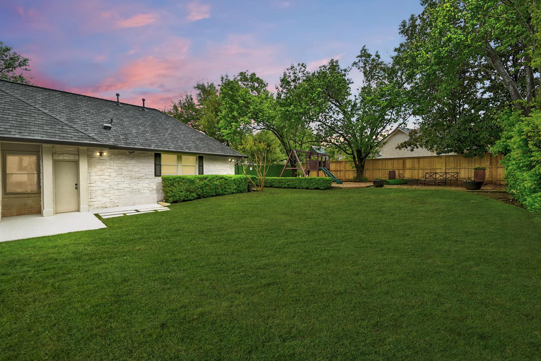 9001 Thickwoods Cove Austin TX 78735
