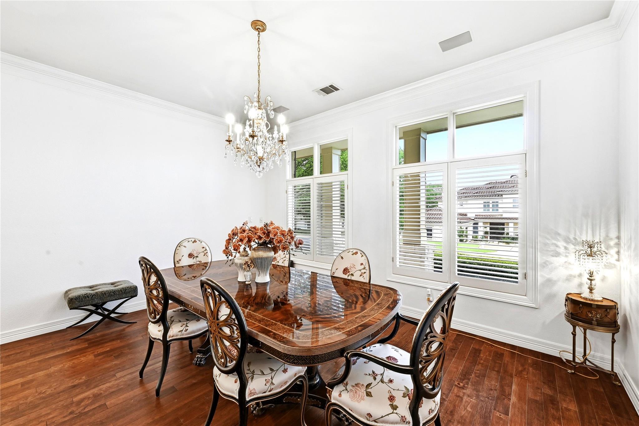 9001 Thickwoods Cove Austin TX 78735