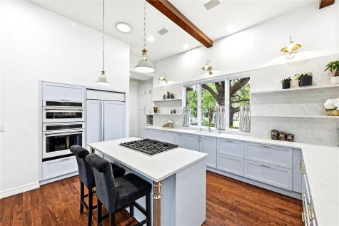 9001 Thickwoods Cove Austin TX 78735