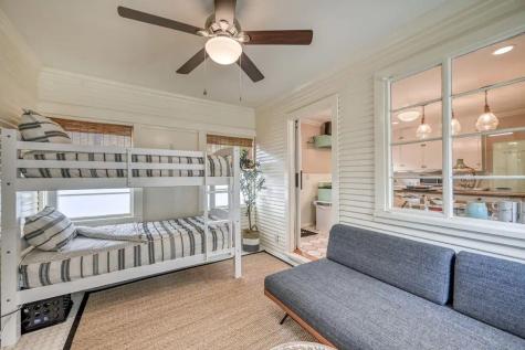 708 W Schubert Street Fredericksburg TX 78624