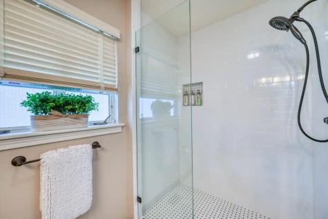 708 W Schubert Street Fredericksburg TX 78624