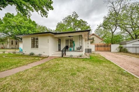 708 W Schubert Street Fredericksburg TX 78624