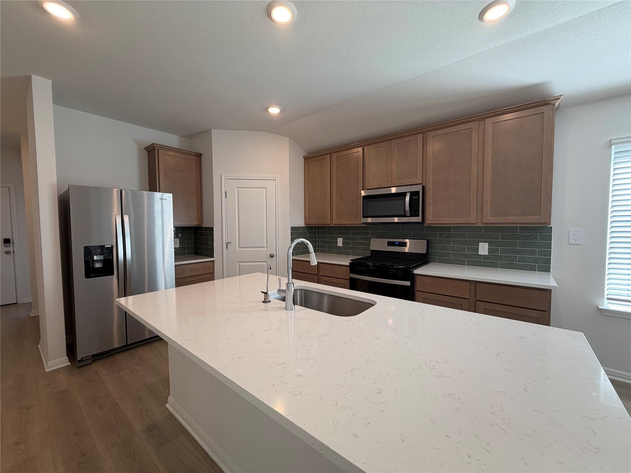 122 Holmby Drive Hutto TX 78634
