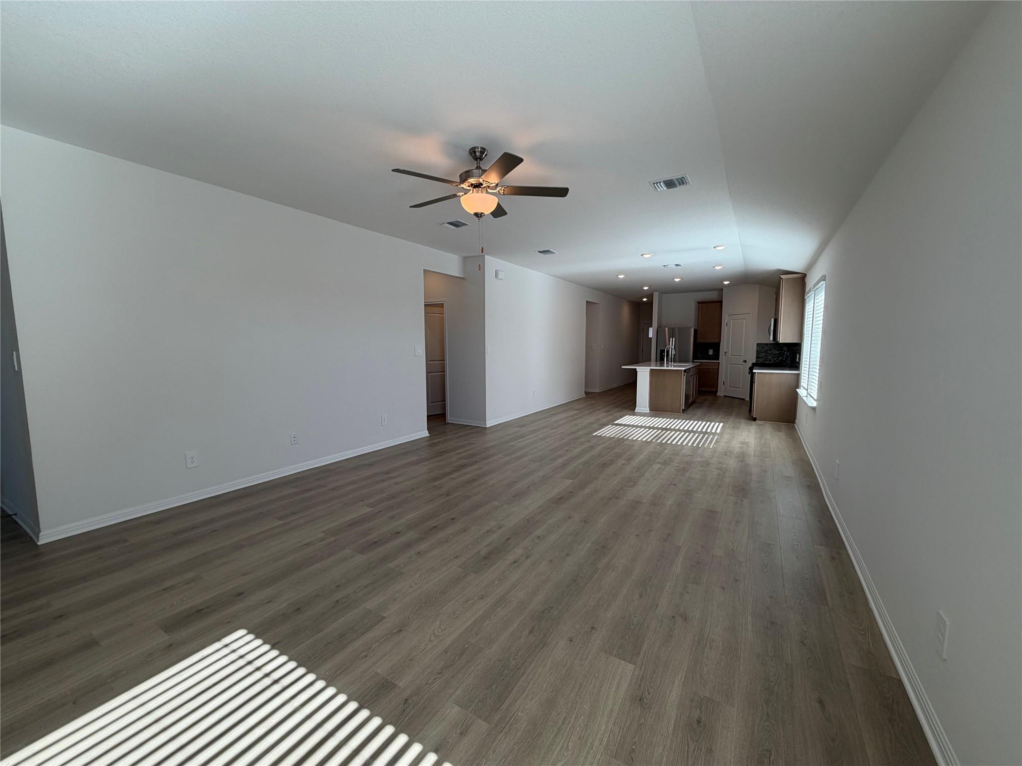 122 Holmby Drive Hutto TX 78634