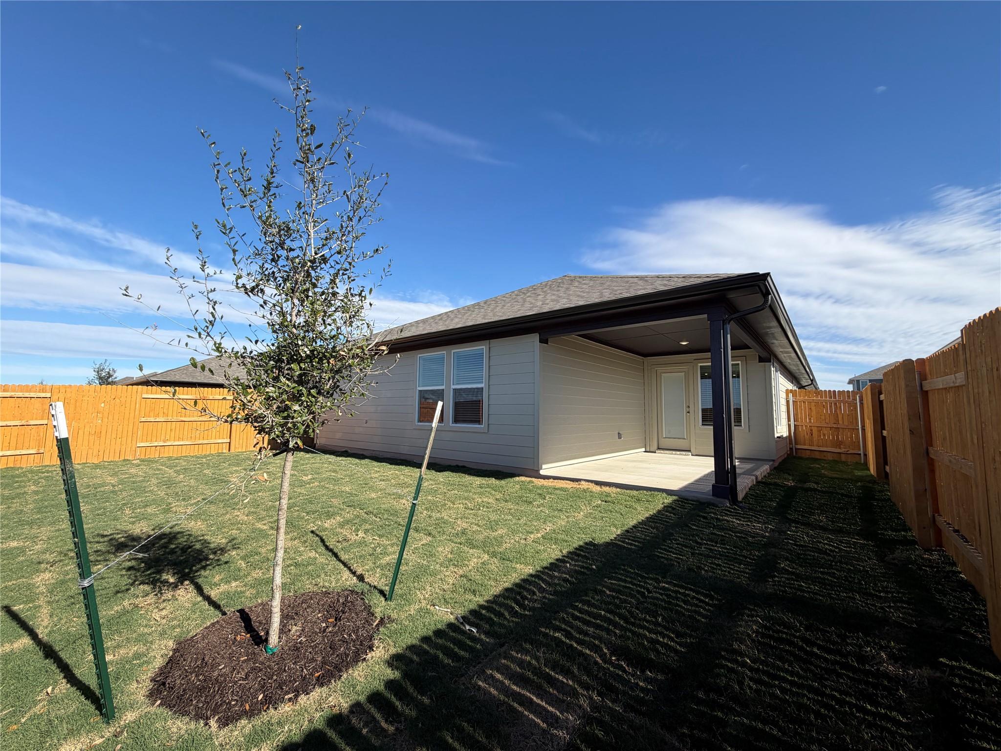 122 Holmby Drive Hutto TX 78634