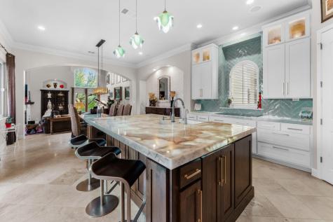 1901 Sea Eagle View Austin TX 78738