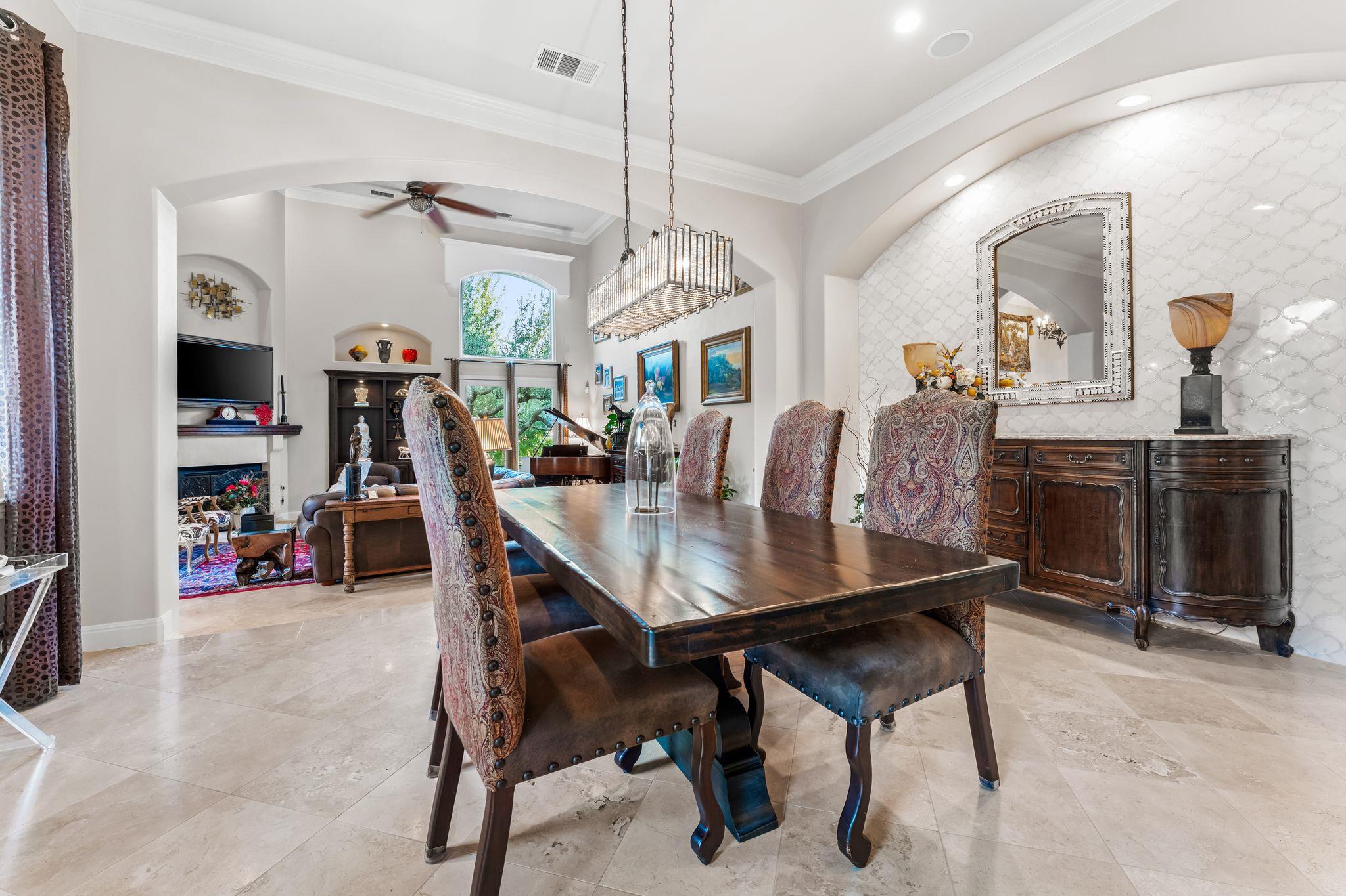 1901 Sea Eagle View Austin TX 78738