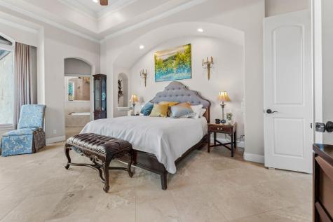 1901 Sea Eagle View Austin TX 78738