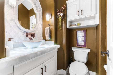 1901 Sea Eagle View Austin TX 78738