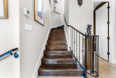 1901 Sea Eagle View Austin TX 78738